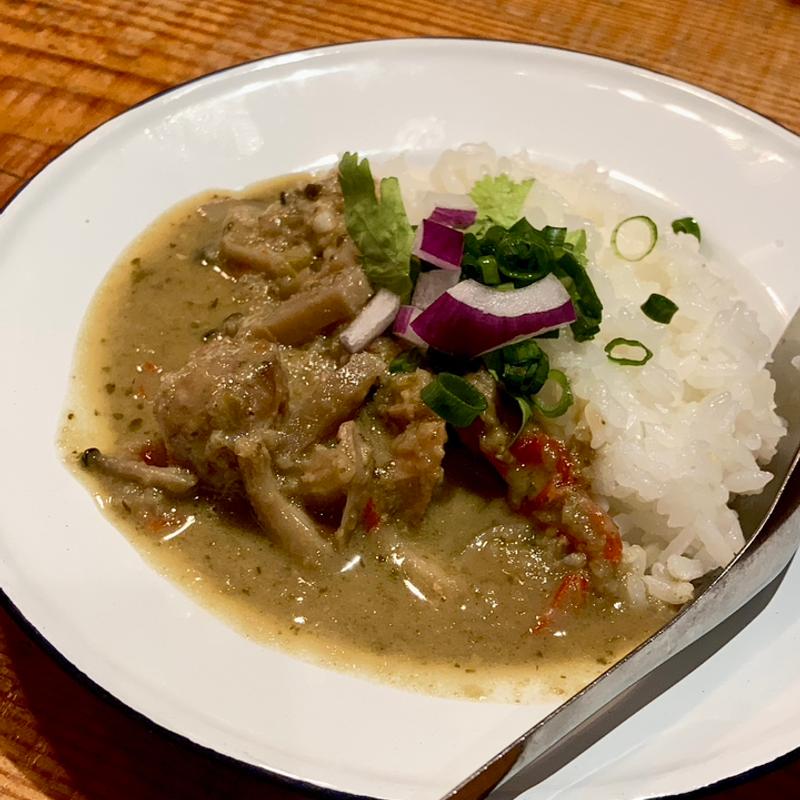 丼物(ヌードルヤ ME-CHA-KU-CHA)