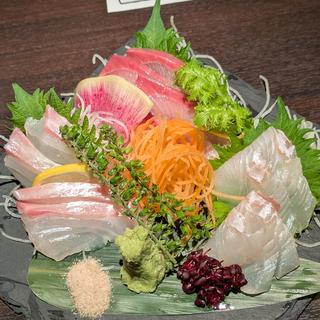 お造り3種盛り合わせ【1600円～】