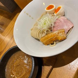 小麦の香り濃厚つけ麺