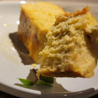 本日のミニデザート(さつま芋のチーズケーキ)