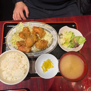 唐揚げ定食