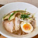 酒粕アボカド 鶏と醤油の糀ラーメン