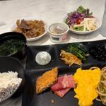 朝食ビュッフェ