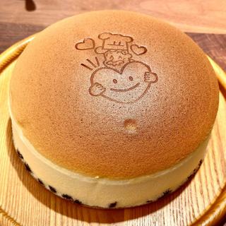 焼きたてチーズケーキ(りくろーおじさんの店 JR天王寺駅店)