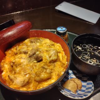 比内地鶏親子丼