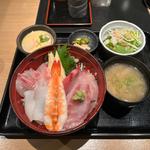 海鮮丼
