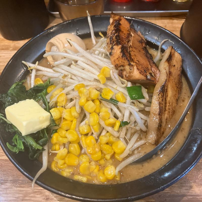 味噌コーンバターラーメン(らぁめん・つけめん　豚火 )