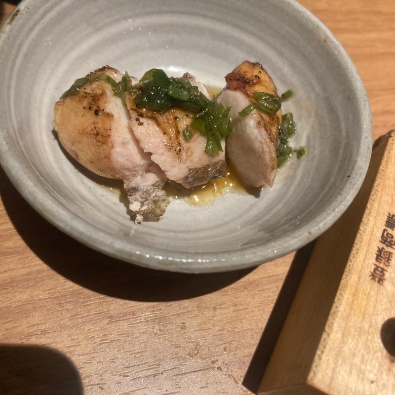 白子(炭火焼き鳥と鶏ガラらーめん　鳥鶏研究団)