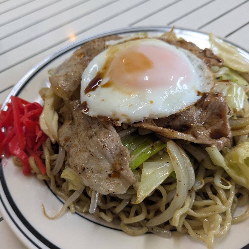 焼そば大盛（普通）肉玉子入り(つるや )