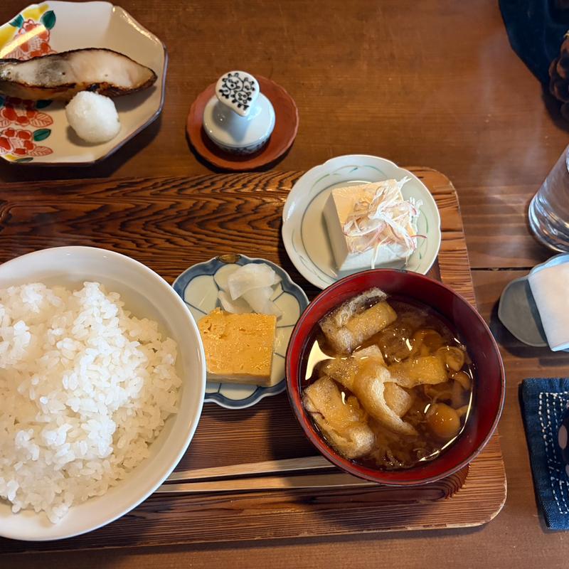 焼魚定食(可否灰殻)