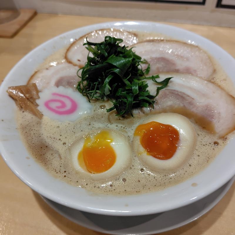 特製濃厚中華そば(麺屋 生粋)
