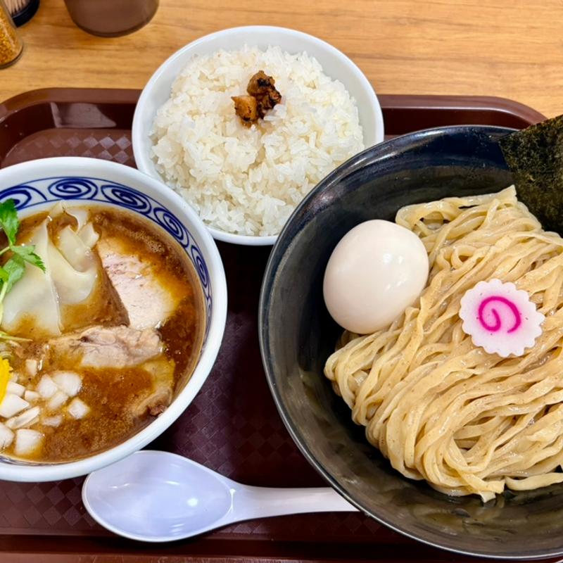 つけ麺＋特製＋ライス(らーめん理庵)