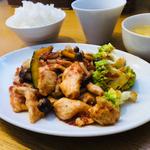 鶏の紅こうじ炒め