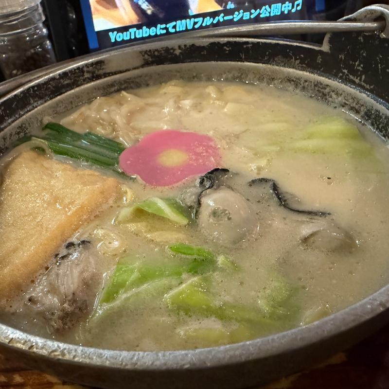 牡蠣としめじの豆乳めんちゃんこ(博多めんちゃんこ亭 天神店)