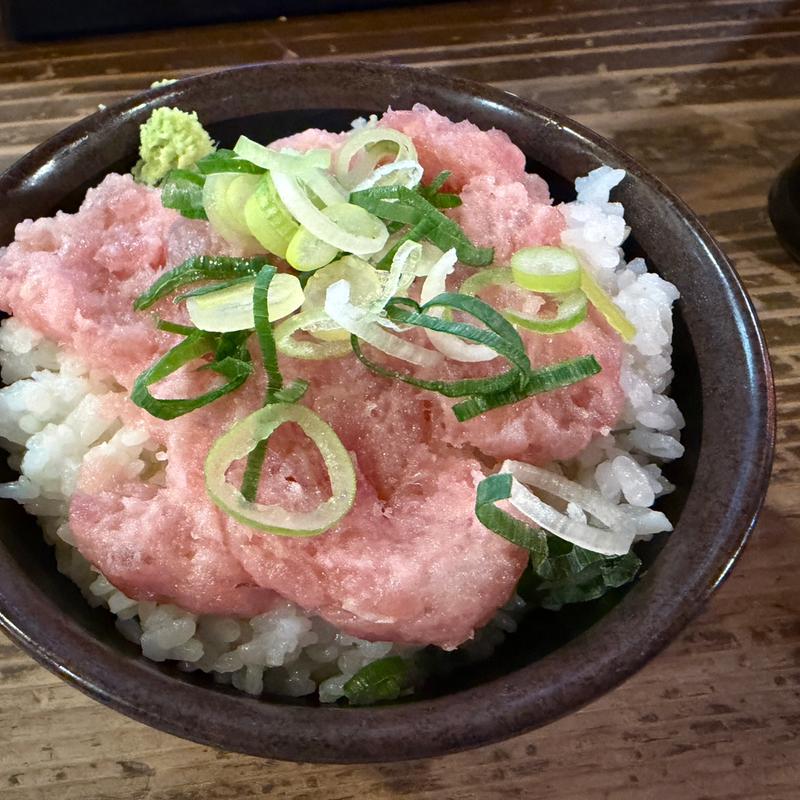 マグロのたたき丼(博多めんちゃんこ亭 天神店)