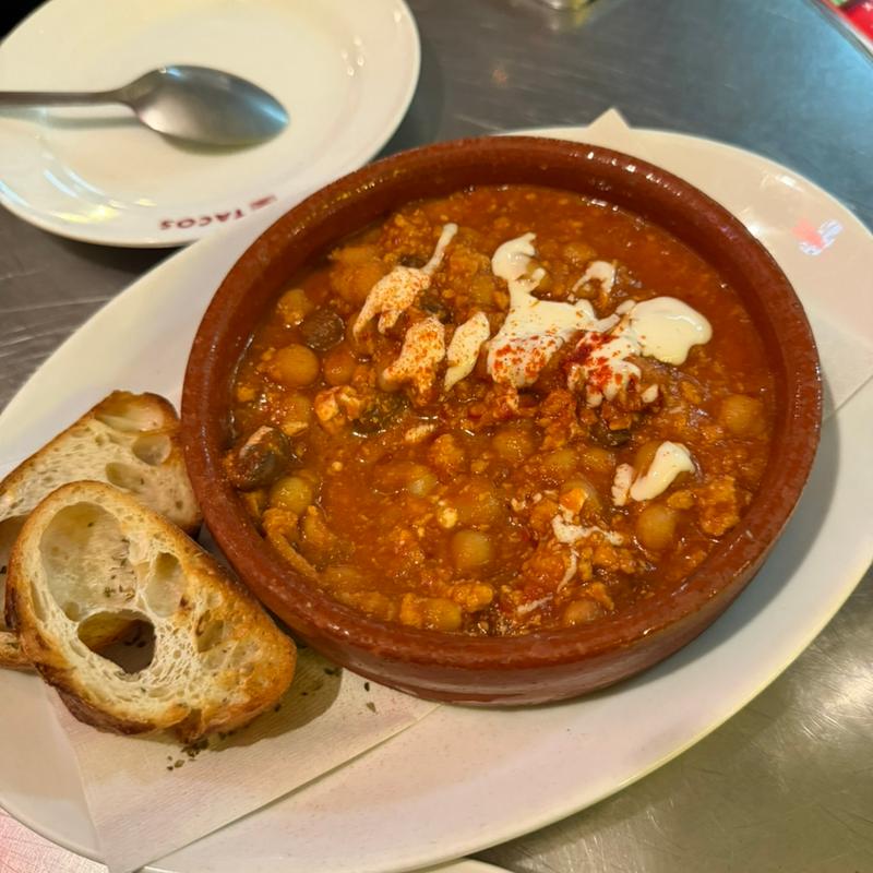 チリコンカルネ(墨国回転鶏料理 天満店)