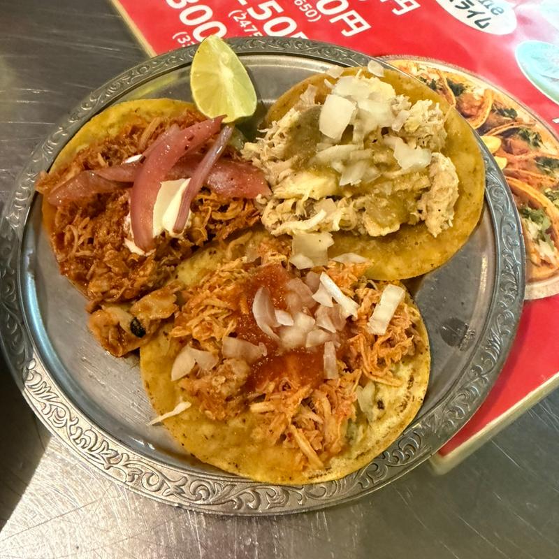 チキンタコス(墨国回転鶏料理 天満店)