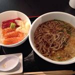 マグロそば
