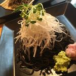 イカスミそば